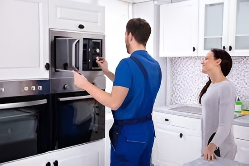 Buld-in Microwave Repair in San Diego